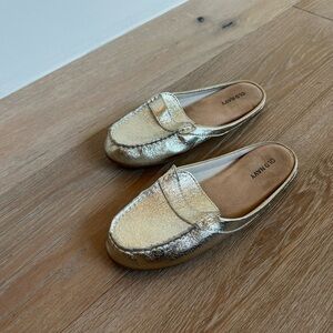 Old Navy Gold Backless Loafers Women’s Size 7.5